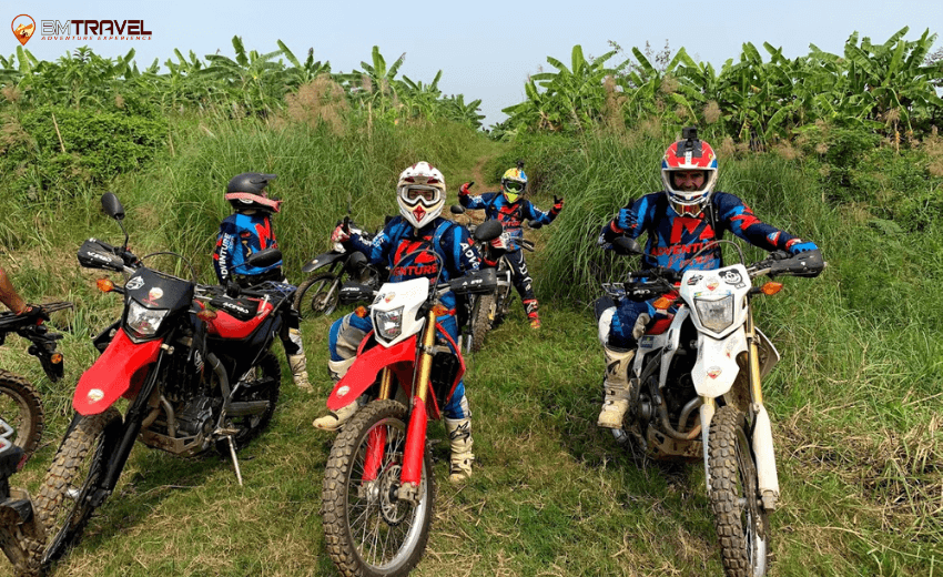 Vietnam motorbike Tours 